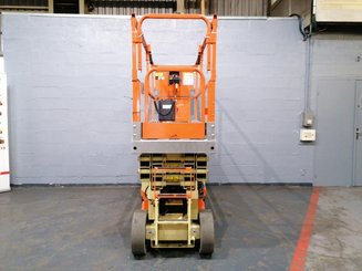 Piattaforma a pantografo JLG 2030ES - 3