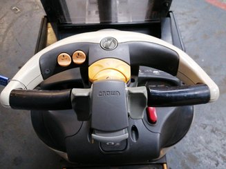 Stoccatori con pedana Crown DT3040 - 8
