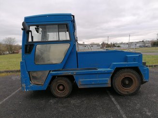 Trattori portuali Charlatte T135 - 2