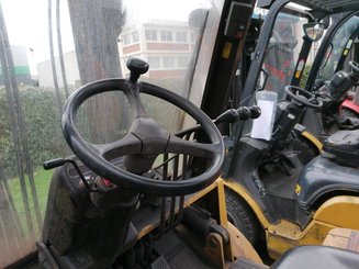 Carrello elevatore frontale a 4 ruote Caterpillar GP45K2