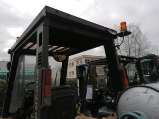 Carrello elevatore frontale a 4 ruote Caterpillar GP45K2
