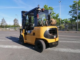 Carrello elevatore frontale a 4 ruote Caterpillar GP40KL - 4