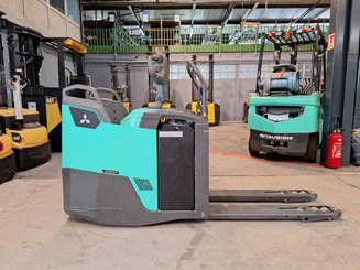 Transpallet con pedana Mitsubishi PBF25N3R MITSUBISHI