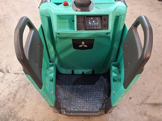 Transpallet con pedana Mitsubishi PBF25N3R MITSUBISHI