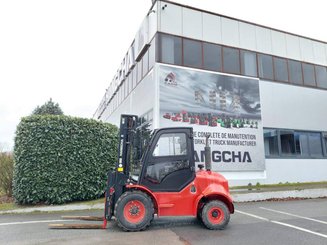 Carrelli elevatori fuoristrada Hangcha TT30-2