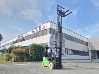 Carrello elevatore frontale a 4 ruote Hangcha XC30i