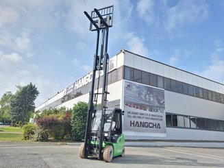 Carrello elevatore frontale a 4 ruote Hangcha XC30i