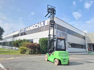 Carrello elevatore frontale a 4 ruote Hangcha XC30i