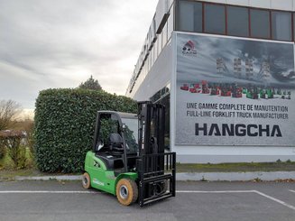 Carrello elevatore frontale a 4 ruote Hangcha XC30i