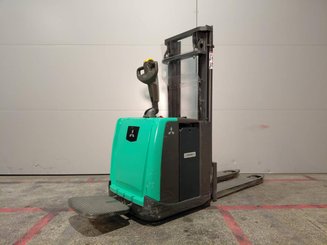 Stoccatori con piattaforma Mitsubishi SBV12P - 4