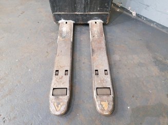 Transpallet guida in accompagnamento Crown WP2315 - 7