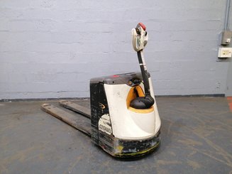 Transpallet guida in accompagnamento Crown WP3020 - 2