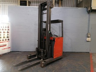 Carrelli retrattili Nissan UNS 160 - 5