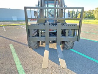 Carrelli elevatori fuoristrada Hangcha TT50-4