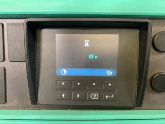 Transpallet con pedana Mitsubishi PBF20N3R Fourches 2400mm