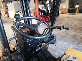 Carrello elevatore frontale a 3 ruote Caterpillar EP16 KT - 4
