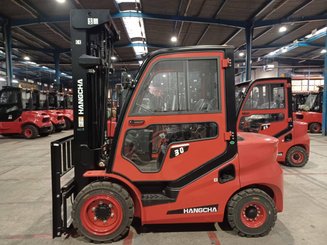Carrello elevatore frontale a 4 ruote Hangcha XF30D-2