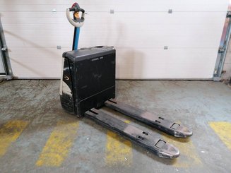 Transpallet guida in accompagnamento Crown WP3015 - 6