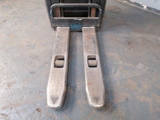 Stoccatori guida in accompagnamento Crown WE2300 - 7