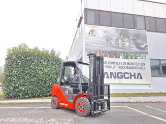 Carrello elevatore frontale a 4 ruote Hangcha XF25G