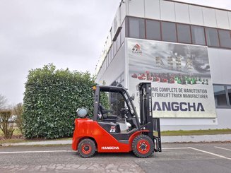 Carrello elevatore frontale a 4 ruote Hangcha XF25G
