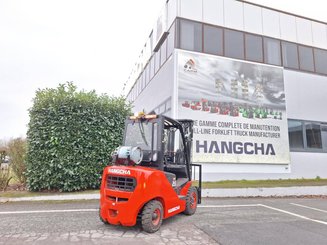 Carrello elevatore frontale a 4 ruote Hangcha XF25G