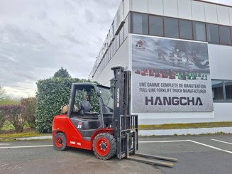 Carrello elevatore frontale a 4 ruote Hangcha XF35G