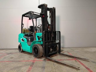 Carrello elevatore frontale a 4 ruote Mitsubishi FG25NT