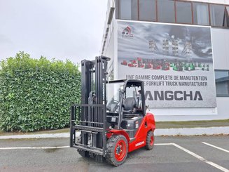 Carrello elevatore frontale a 4 ruote Hangcha XF35G