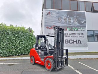 Carrello elevatore frontale a 4 ruote Hangcha XF35G