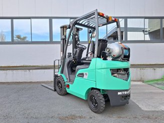 Carrello elevatore frontale a 4 ruote Mitsubishi FG15N