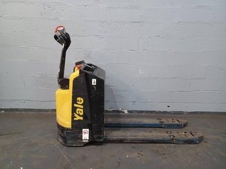 Transpallet guida in accompagnamento Yale MP20 AC
