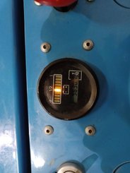 Sollevatore con forche a sbalzo Heli CDD12
