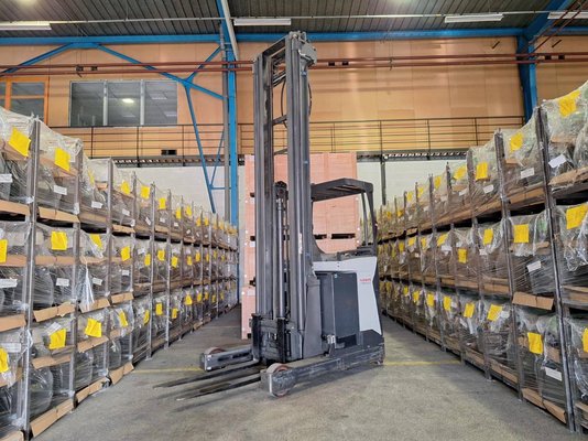 Carrelli retrattili UniCarriers UHD-200-DTFVXF-955 - 1