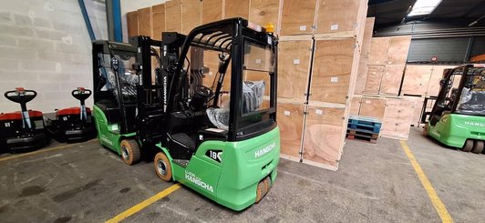 Carrello elevatore frontale a 3 ruote Hangcha XC3-18i (CPDS18-XCC2G-SI)