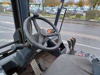 Carrello elevatore frontale a 4 ruote Doosan D1808-S