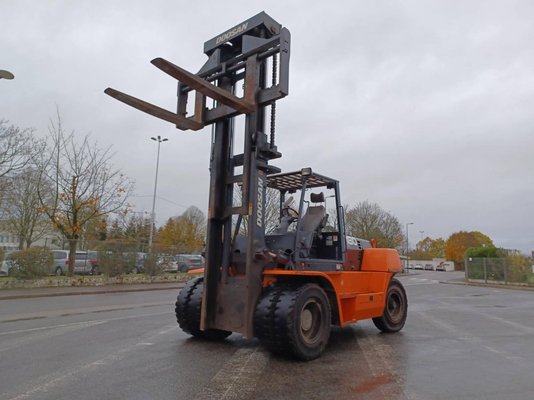 Carrello elevatore frontale a 4 ruote Doosan D1808-S - 1