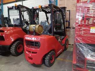 Carrello elevatore frontale a 4 ruote Hangcha XF25G