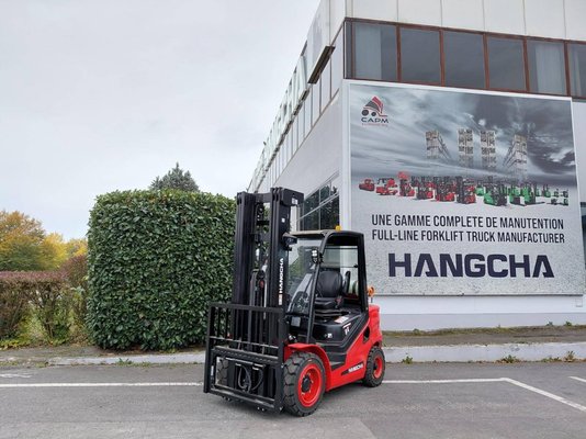 Carrello elevatore frontale a 4 ruote Hangcha XF30G-2 - 1