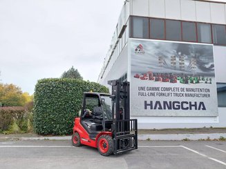 Carrello elevatore frontale a 4 ruote Hangcha XF30G-2