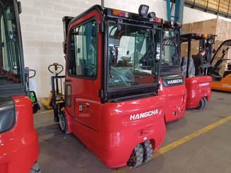 Carrello elevatore frontale a 3 ruote Hangcha A3W20
