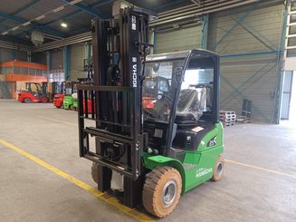 Carrello elevatore frontale a 4 ruote Hangcha XC25i