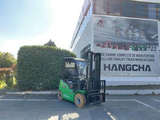 Carrello elevatore frontale a 4 ruote Hangcha XC25i
