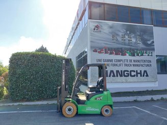 Carrello elevatore frontale a 4 ruote Hangcha XC25i
