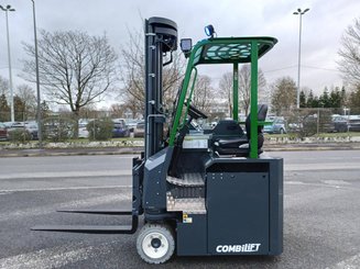 Carrelli multidirezionali Combilift CBE3000