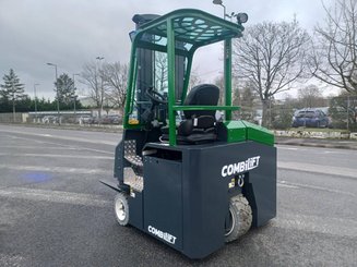 Carrelli multidirezionali Combilift CBE3000
