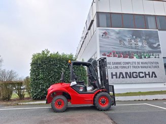 Carrelli elevatori fuoristrada Hangcha TT18-2