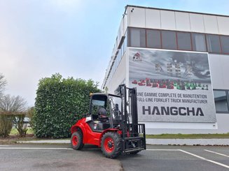 Carrelli elevatori fuoristrada Hangcha TT18-2