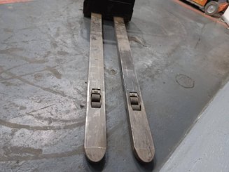 Commissionatore a basso livello Caterpillar NO20NE