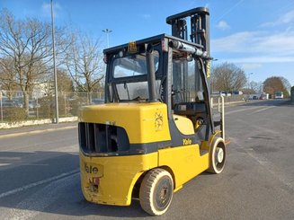 Carrello elevatore frontale a 4 ruote Yale GDC70VX